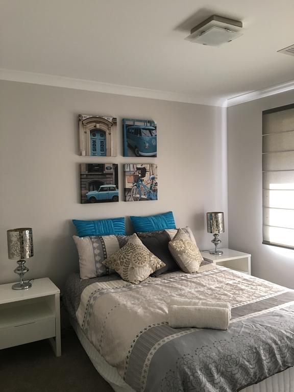 Magnificent Beach Retreat Jindalee エクステリア 写真